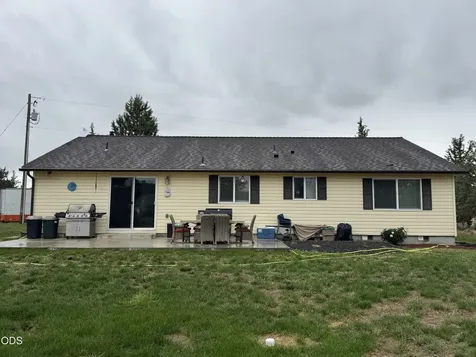 7995 SW Houston Lake Road Powell Butte OR 97753