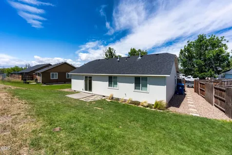 454 NE Spruce Court Redmond OR 97756