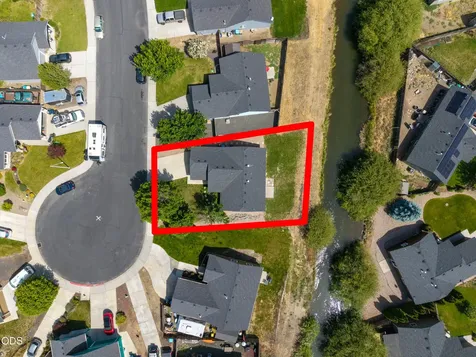 454 NE Spruce Court Redmond OR 97756