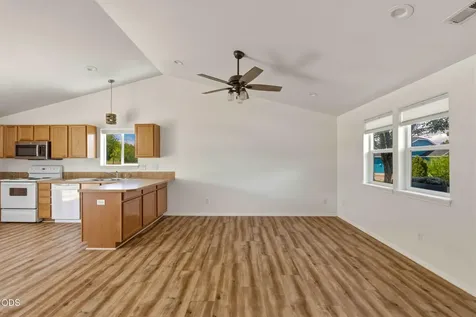 454 NE Spruce Court Redmond OR 97756