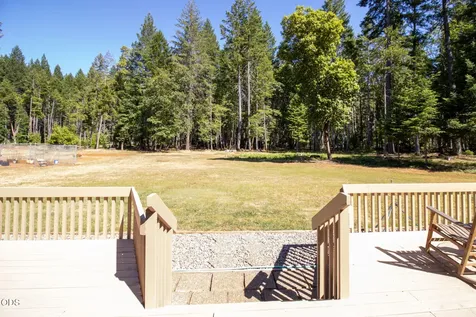 1133 Idlewild Drive Cave Junction OR 97523