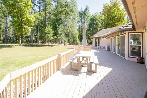 1133 Idlewild Drive Cave Junction OR 97523