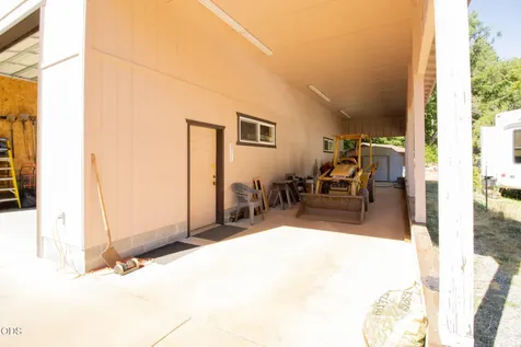 1133 Idlewild Drive Cave Junction OR 97523