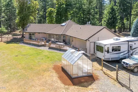 1133 Idlewild Drive Cave Junction OR 97523