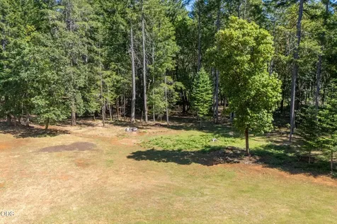 1133 Idlewild Drive Cave Junction OR 97523