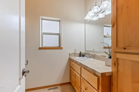 1009 SW Crosscut Court Bend OR 97702