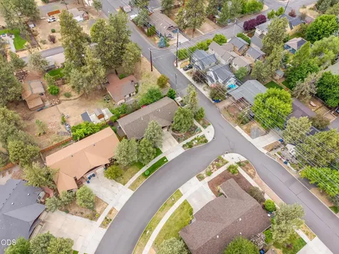 1009 SW Crosscut Court Bend OR 97702