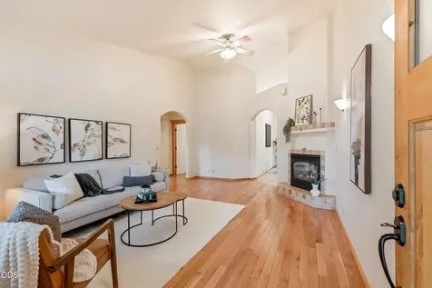 1009 SW Crosscut Court Bend OR 97702