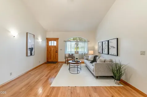 1009 SW Crosscut Court Bend OR 97702