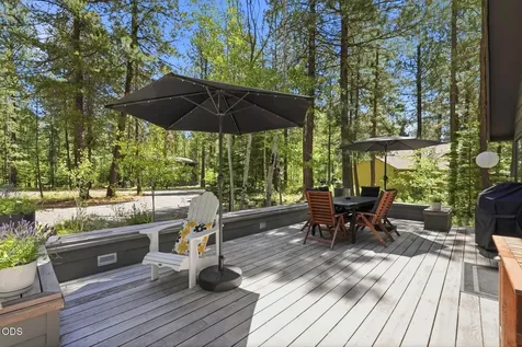 71105 Meadow Grass Circle Black Butte Ranch OR 97759