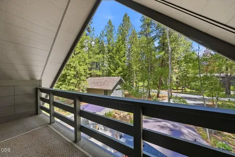 71105 Meadow Grass Circle Black Butte Ranch OR 97759