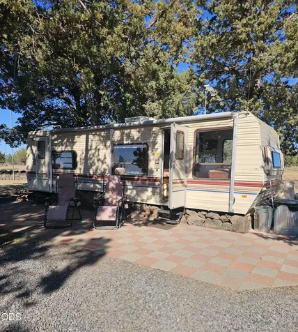 13729 SW Airfield Lane Culver OR 97734