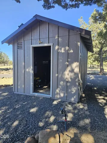 13729 SW Airfield Lane Culver OR 97734