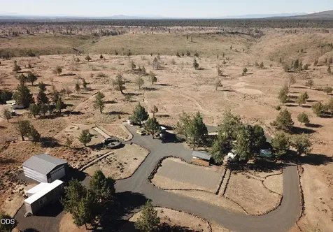 13729 SW Airfield Lane Culver OR 97734