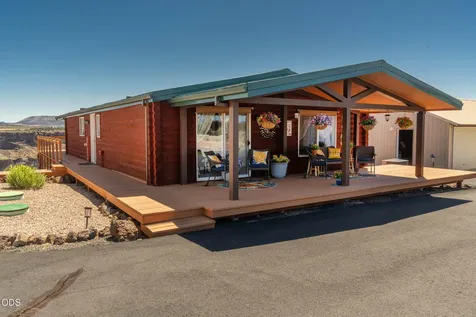 13601 SW Peninsula Drive Terrebonne OR 97760