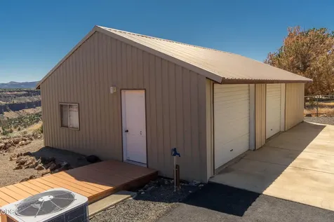 13601 SW Peninsula Drive Terrebonne OR 97760