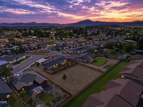 14 NE Colleen Road Prineville OR 97754
