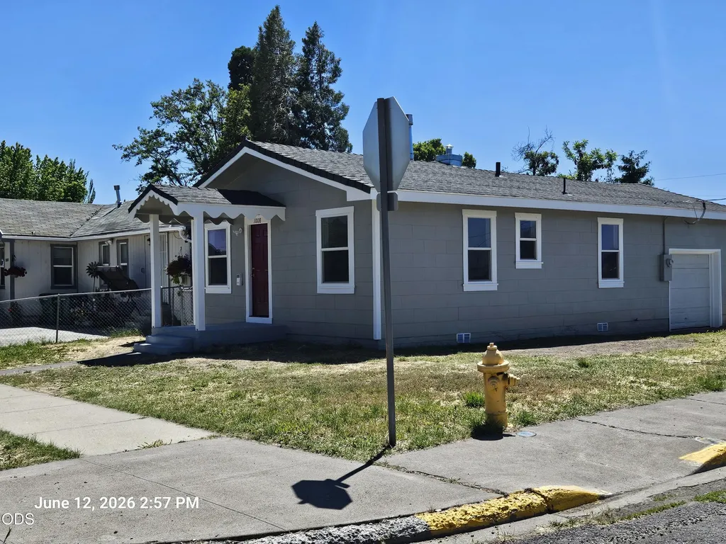 1008 Owens Street Klamath Falls OR 97601
