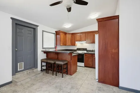 326 N Main Street Ashland OR 97520
