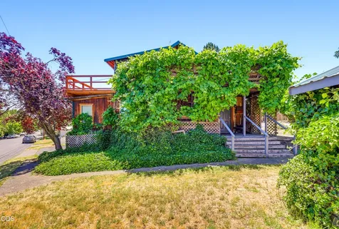 326 N Main Street Ashland OR 97520