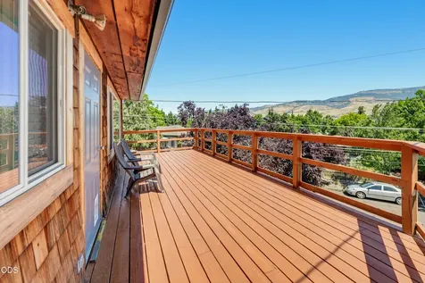 326 N Main Street Ashland OR 97520