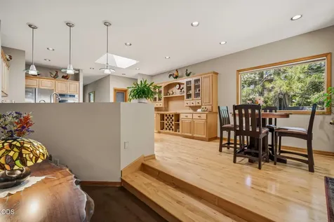 57944 Bunker Lane Sunriver OR 97707
