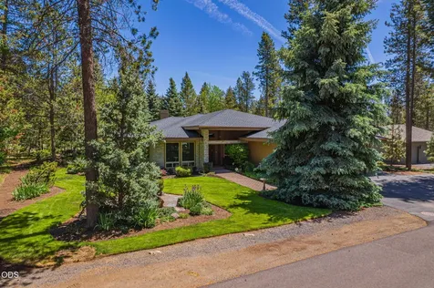 57944 Bunker Lane Sunriver OR 97707