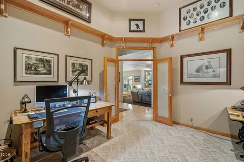 57944 Bunker Lane Sunriver OR 97707