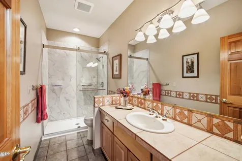 57944 Bunker Lane Sunriver OR 97707