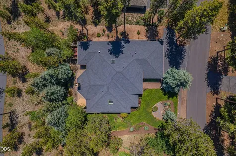 57944 Bunker Lane Sunriver OR 97707