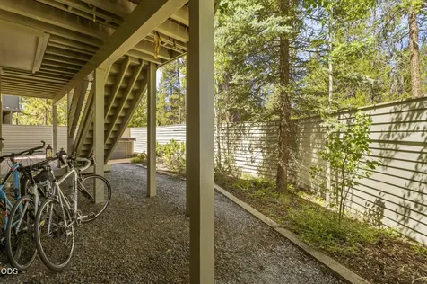 57691 Splitrock Lane Sunriver OR 97707