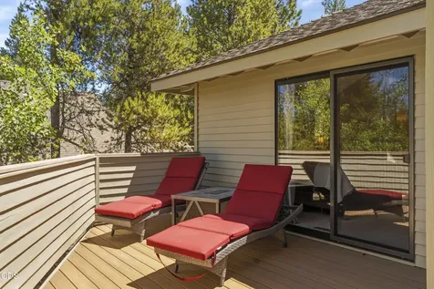 57691 Splitrock Lane Sunriver OR 97707