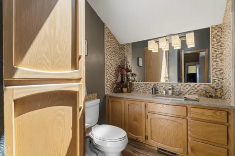 57691 Splitrock Lane Sunriver OR 97707