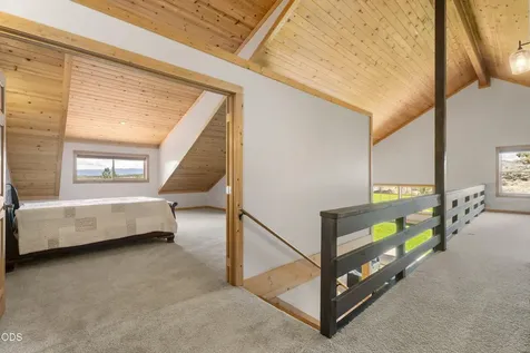 6801 SW Mcvey Avenue Redmond OR 97756