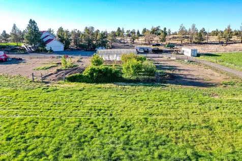 6801 SW Mcvey Avenue Redmond OR 97756