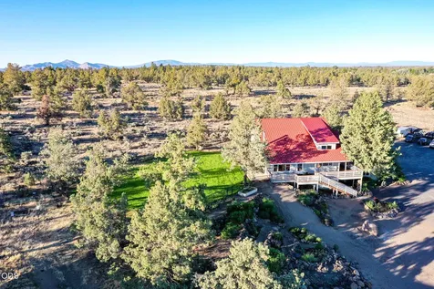 6801 SW Mcvey Avenue Redmond OR 97756