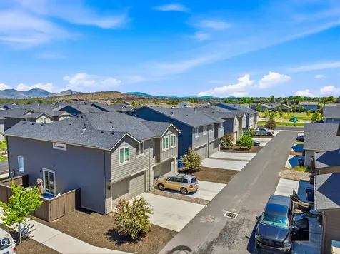 2598 NW Spruce Cone Redmond OR 97756