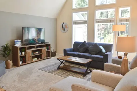57041 Peppermill Circle Sunriver OR 97707