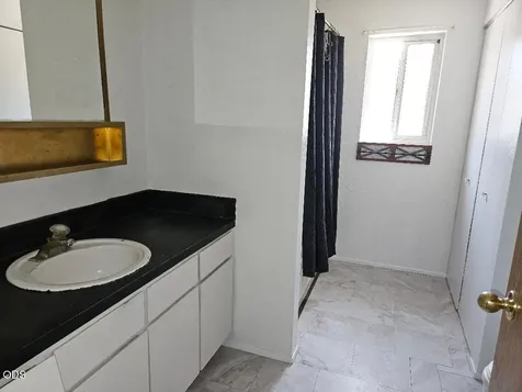 2411 SW Umatilla Avenue Redmond OR 97756