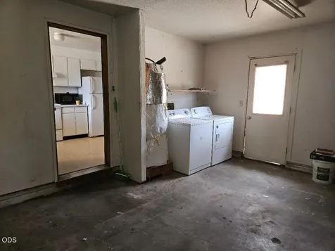 2411 SW Umatilla Avenue Redmond OR 97756