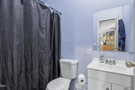 213 Butte Avenue Metolius OR 97741