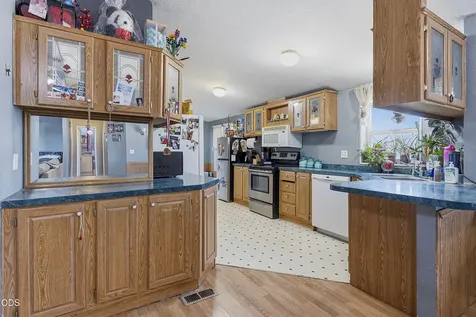 213 Butte Avenue Metolius OR 97741