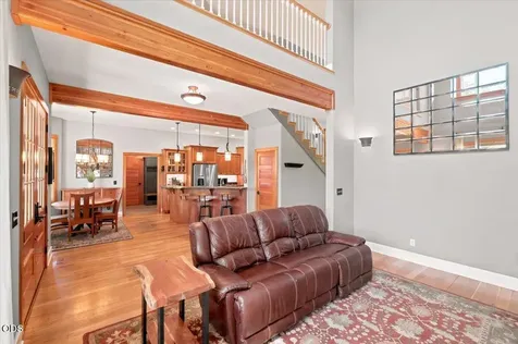 106 Green Valley Road Oakland OR 97462