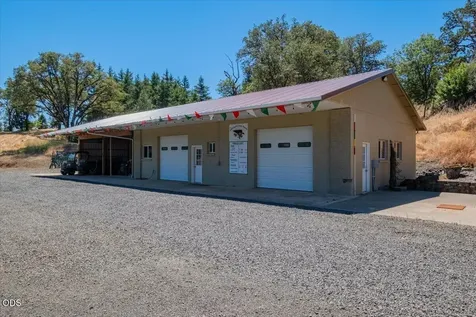 106 Green Valley Road Oakland OR 97462