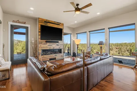 17771 Warrin Road Sisters OR 97759