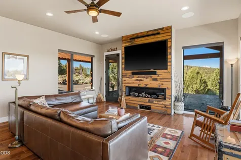 17771 Warrin Road Sisters OR 97759