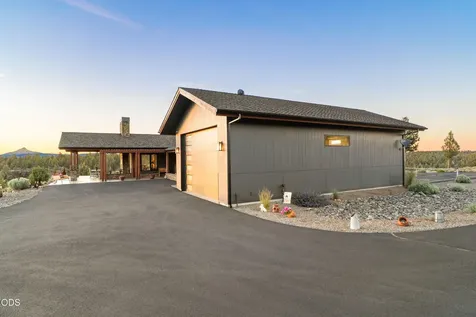17771 Warrin Road Sisters OR 97759