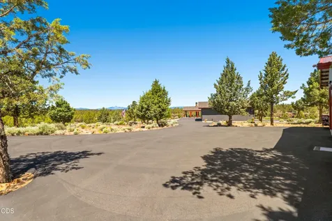 17771 Warrin Road Sisters OR 97759