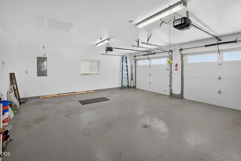 4627 SW Yew Avenue Redmond OR 97756