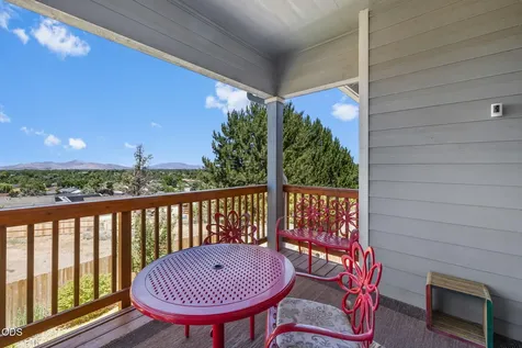 2318 SW Valleyview Drive Redmond OR 97756